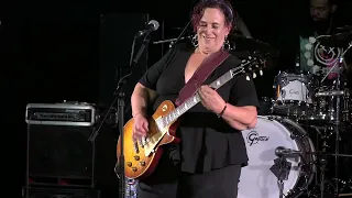 ''COME ON IN MY KITCHEN / WALKIN' BLUES'' - JOANNA CONNOR @ The Token Lounge, Oct 2022