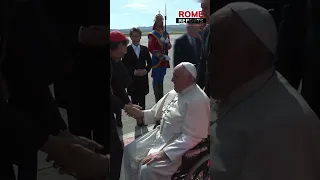 First day of #PopeFrancis in #Mongolia 🇲🇳