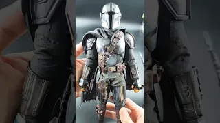 Hot Toys The Mandalorian Season 2 Deluxe With Grogu Quick Unboxing! #shorts #shortvideo #starwars