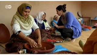 Morocco: Women get together to sell Argan oil | Global 3000