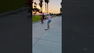 SMOOTH Longboard Dancing Line (Venice Beach)