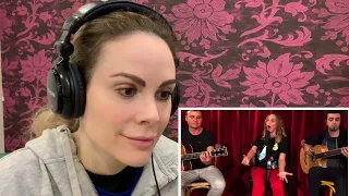 Emmy winning singer reacts to Sebnam Erener “Ask” acoustic (2018) [Miki’s Singing Tips 🎤]