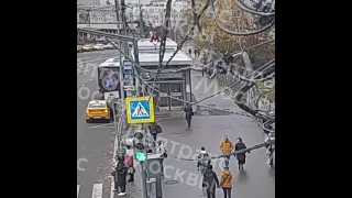 В Москве разыскивают виновника страшной аварии на улице 1905 года