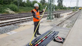 Nicht profilfreies Erden und Kurzschließen von Bahn-Oberleitungen