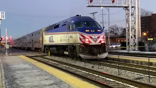 Metra trains 3