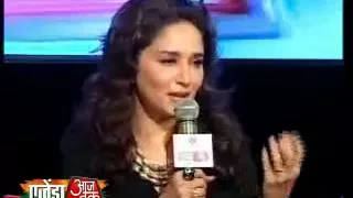 Madhuri Dixit sings at Agenda Aaj Tak
