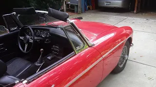 1971 MGB Convertible w/ Hardtop