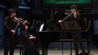 J.Haydn: Piano Trio in G major Hob.XV/25 'Gypsy' (violin-viola-piano)