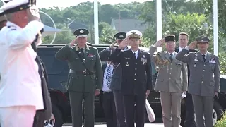 King of Norway arrives at NATO