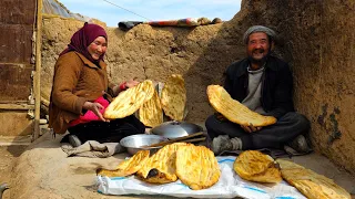 cold winter day in a cave and cooking village food | village life of Afghanistan