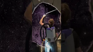 How a museum cleans a gigantic amethyst geode