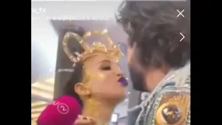 Бузова и Киркоров целуются на премии RU.TV 2018