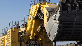 Awesome Komatsu Mining Face Shovel #shorts