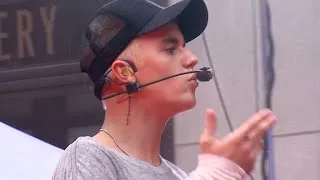 Justin Bieber Caught Complaining on Camera During 'Today' Show Performance