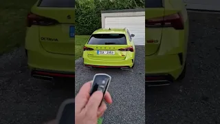 2022 Škoda Octavia RS Combi | welcome lights (rear)