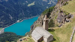 ITINERARI: SAN ROMERIO L' EREMO A PICCO SUL LAGO DI POSCHIAVO. STORIE DI CONTRABBANDIERI