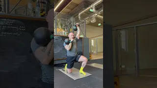 Half Kneeling Alternating Press