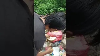 Gara Gara Makan Sampah