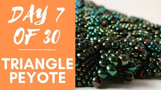 HOW I MAKE MY TRIANGLES | TRIANGLE PEYOTE | DAY 7/30 | THE ART OF BEAD-STITCHING | DIGITAL ORIGINALS