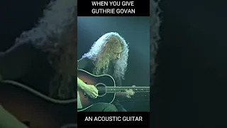 GUTHRIE GOVAN PLAYS ACOUSTIC