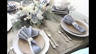 Holiday Tablescape || Decorate With Me || How to Tablescape