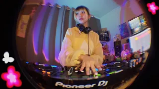 'Summertime ~ DJ Set' by yunji (hiphop/house/chill)