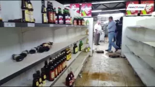 WATCH: Soshanguve bottle store ransacked by looters