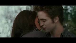 Edward & Bella || Бежать к нему
