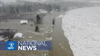 First Nations in the N.W.T. evacuate due to flooding | APTN News