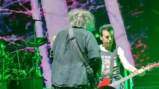 the Cure - A Forest - Bass Solo - Simon Gallup - Berlin, 18.10.2022