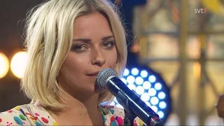 Petra Marklund -  Händerna Mot Himlen (Live "Moraeus Med Mera")