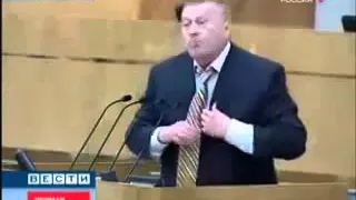 Юморист Жириновский  Задорнов нервно курит в сторонке