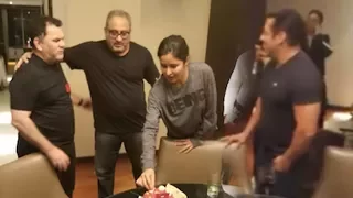 Salman Khan And Katrina Kaif Celebrate Birthday Of A Close Friend!