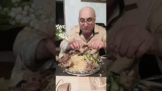 МУКБАНГ - СПАГЕТТИ  С МЯСОМ 🍝