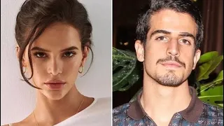 BRUNA MARQUEZINE FlAGRADA AOS BEIJOS !!! #brunamarquezine