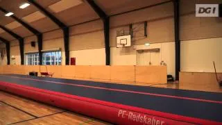 Gymnastikpyramiden - Araber-baglæns salto