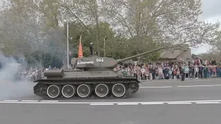 T-34, Катюша, СУ-76 и ИС-2 на улицах Севастополя Парад Победы 9 мая 2019