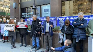 Live: Julian Assange Supporters Outside British Consulate in NYC, Protesting Extradition Decision