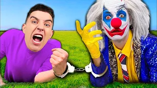 24 HOURS IN HANDCUFFS WITH A4 CLOWN !