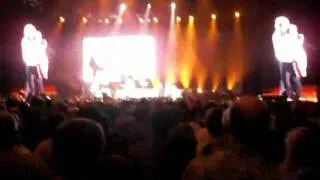 Paul McCartney by George Harrison   Something  Moscow 14 12 2011 Слёзы взрослого мужчины