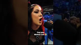 BAYLEY CALLED IDIOT TO MICHEAL COLE 🤣 #wwe #smackdown #BAYLEY #MICHEALCOLE