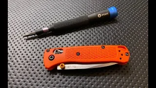 How to disassemble and maintain the Benchmade Knives Mini-Bugout