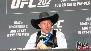 Donald Cerrone won't leave Vegas until he gets another fight, wants Eddie Alvarez | UFC 202