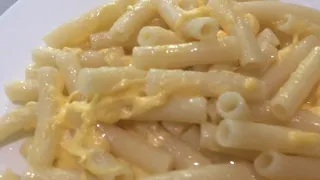 Готовим просто и вкусно -  макароны с сыром !