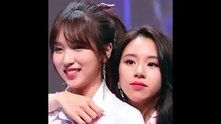 Can't help but smile, they're #MiChaeng 😊