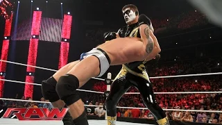 Stardust assaults King Barrett: Raw, Aug. 24, 2015