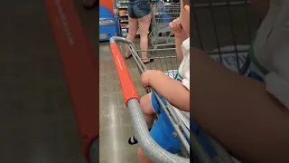 Walmart woman on drugs part 2