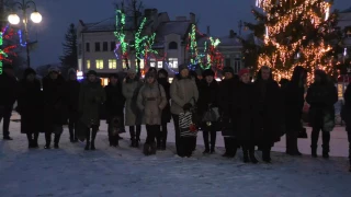 У центрі Калуша встановили Різдвяного дідуха