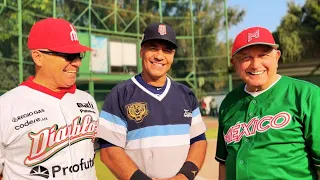 El Presidente Obrador feliz en sus prácticas de beisbol