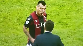 BOLOGNA-ROMA. PROTESTE AL GOL DI DZEKO. MEDEL FURIOSO SPINTONA FONSECA!!!